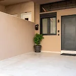 Filosofia Loft, By Idealstay Experience